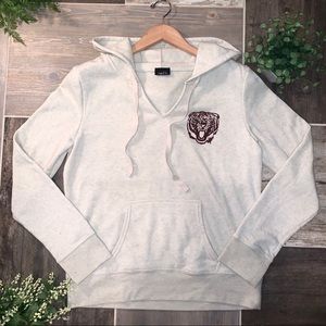 🌸Rue 21 Hoodie NWOT